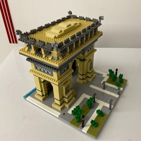 Lezi 8004 World Architecture Paris Triumphal Arch Gate 3D Model DIY Mini Diamond Blocks Bricks Building Toy for Children no Box 5